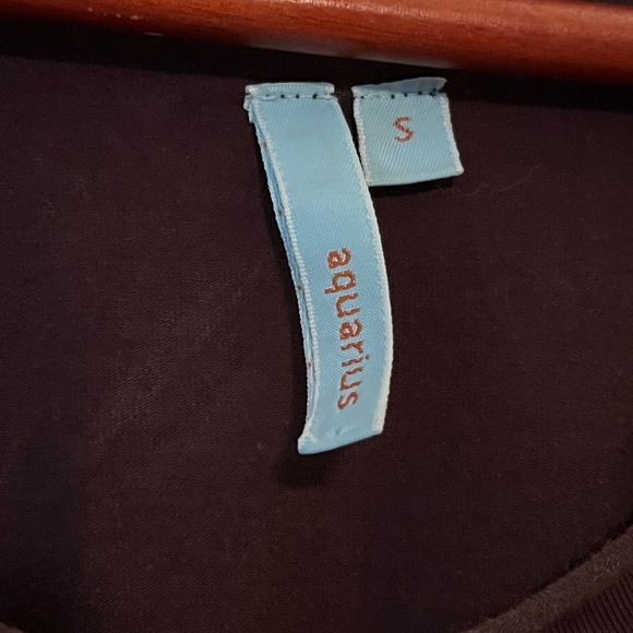 Aquarius Tunic Top W/ Black Tie - Size S - Picture 8 of 10